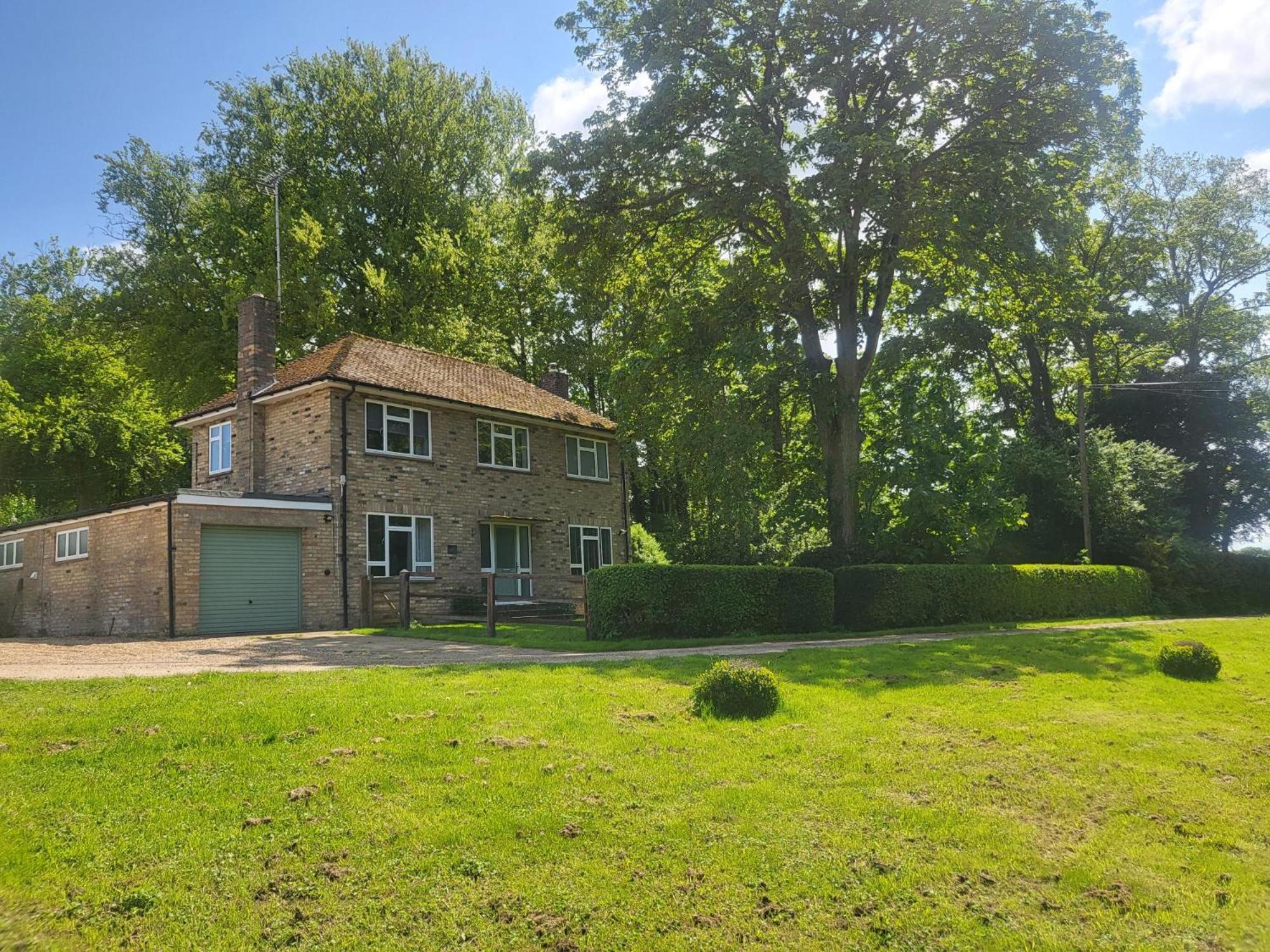 The Farmhouse - Linton Horseheath Экстерьер фото